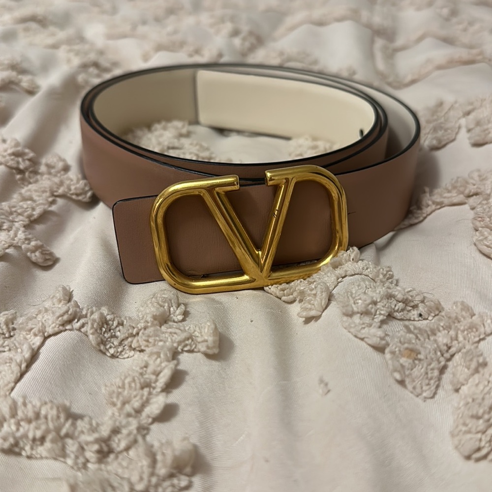 Nude Valentino belt size 85 - reversible